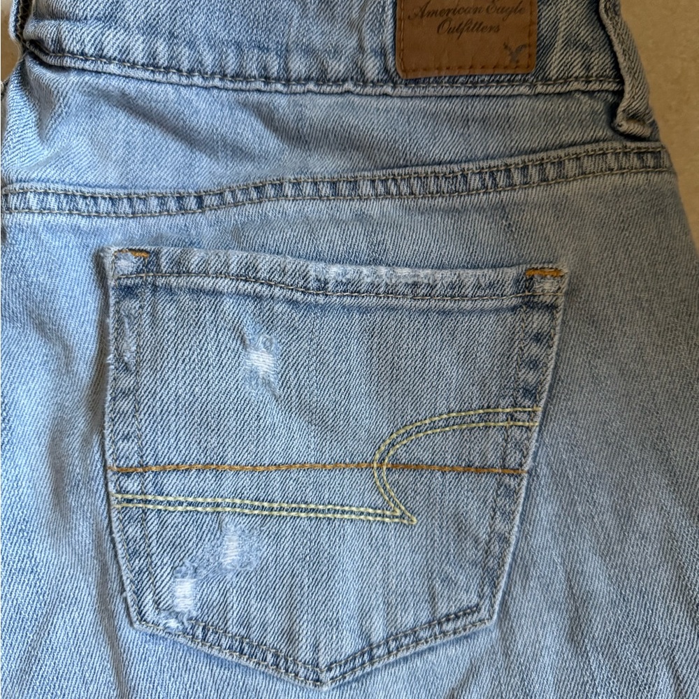 American Eagle Distressed Shorts - Picture 3 of 3